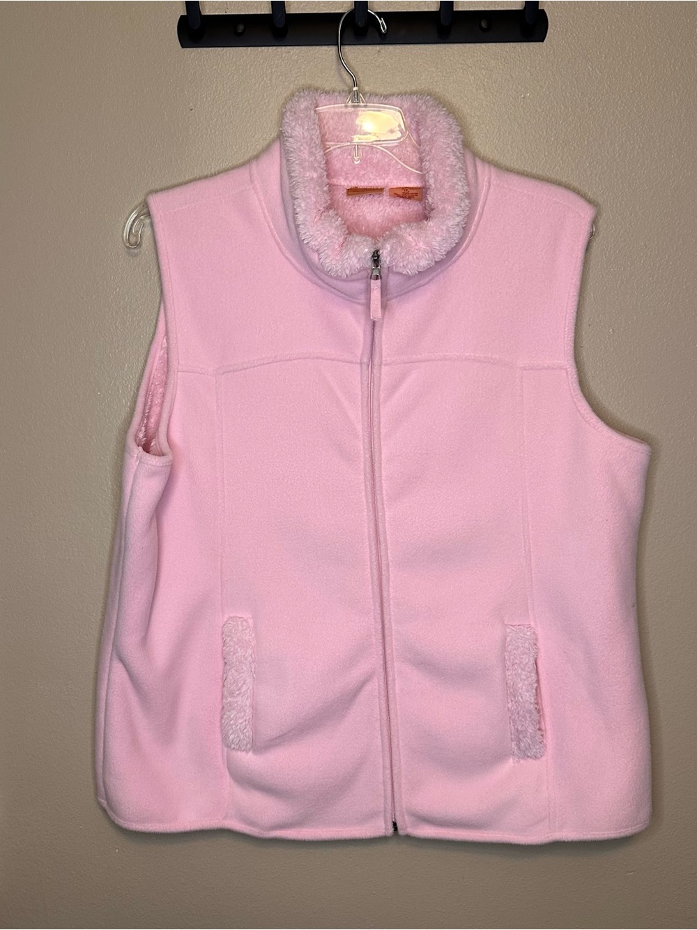 Northcrest Light Pink Fleece Vest with Sherpa Trim